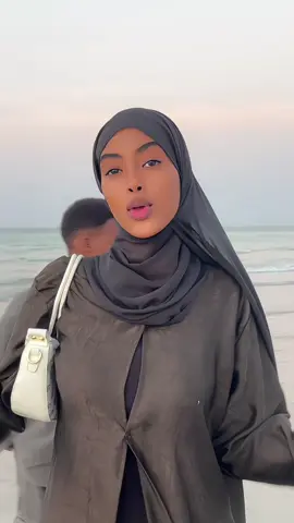 Gaarbaan isirii dibaan ugurtaa. 👸🏽❤️.       #100k fallow iso Dhaha wa codsi 🙏🏽