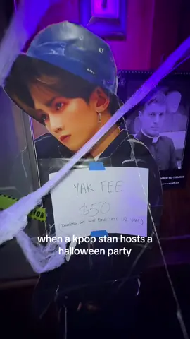 yeosang is the bouncer #ateez #kpop #cal #collegelife #yeosang 