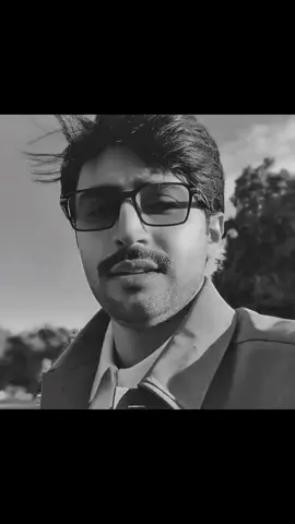 اشتاق شوفگ وبعدگ ماتمنيته  غيبتگ ياروح روحي عذبت حالي  عانيت جرح الغلا والشوق قاسيته 🥺 #منصور_ال_زايد #اكسبلور #اكسبلورexplore #منصور_ال_زايدexplor 