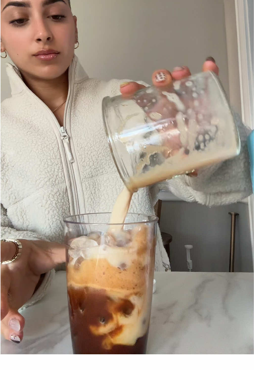 🙂‍↕️🙂‍↕️🙂‍↕️ - #coffeetok #morningcoffee #asmrcoffee #brevillebaristatips #morninglatte 