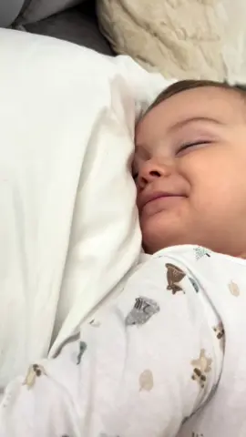 #babyfever #cutebaby #momlife #fyp #babiesoftiktok 