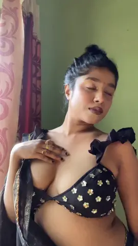 #fypviralシ #blackblouse🖤👁 #desigirl #saree 