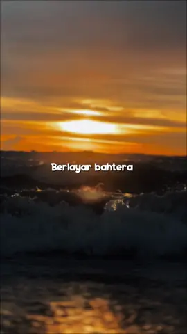 #CapCut berlayar bahtera #liriklagu #slowmo #fypシ #bahteracinta 