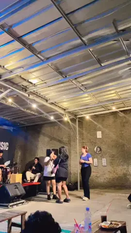 wayae dangdutan duluuu💃 @angkringanmasgondrong67 