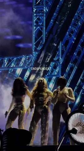 THROWBACK TO THE MOMENT W’ALL LOST OUR MINDS 😭😭. Energy / Lose My Breath - CCT VERSION #cowboycartertour #beyonceconcert #destinyschild #kellyrowland #michellewilliams 