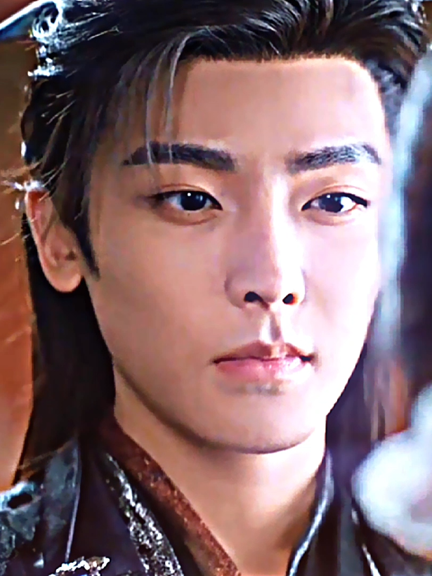 الجودة زفت سلكوا بليز 🙏🏻 Fake scene  #cdramaedit #cdrama #chinesedrama #حب_في_الغيوم #loveintheclouds 