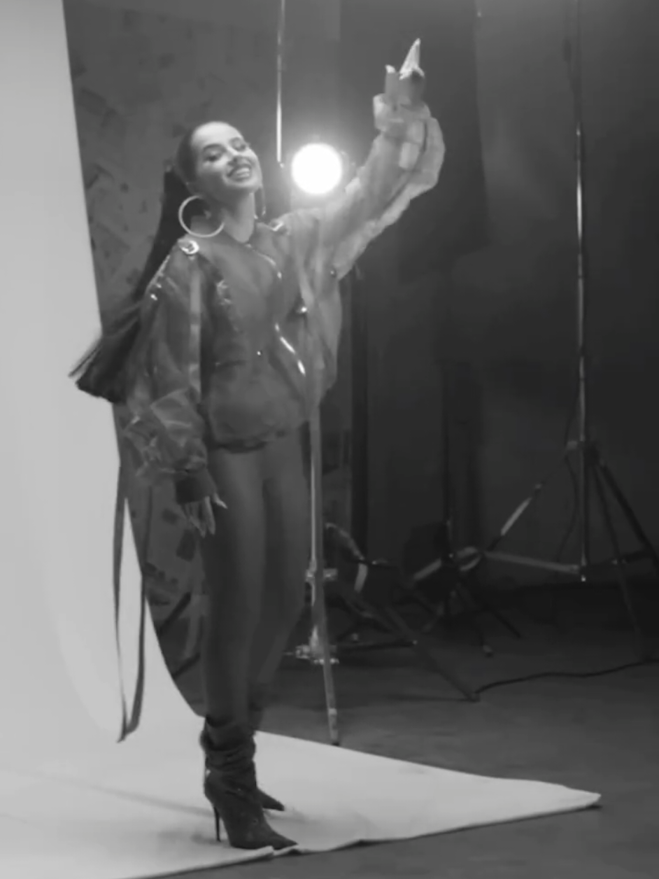 @Becky G @Paulo Londra   cancion 🎧CUANDO TE BESÉ🔥 - - - - - #beckyg #iambeckyg #beckygmusic #paulolondra #cuandotebese 