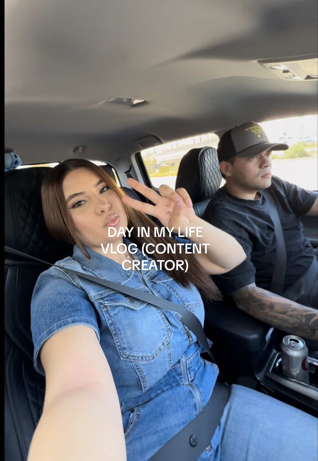 Un día de mi vida como creadora de contenido 🤍🥰📸👩🏼‍❤️‍💋‍👨🏻!!  Pdta: Amo trabajar con mi esposo 🥰 @eltato_cg  Las papas más deliciosas de Austin @octavamaravillausa  #dayinmylifevlog #dayinmylife #Vlog #contentcreator #creadoresdecontenido 