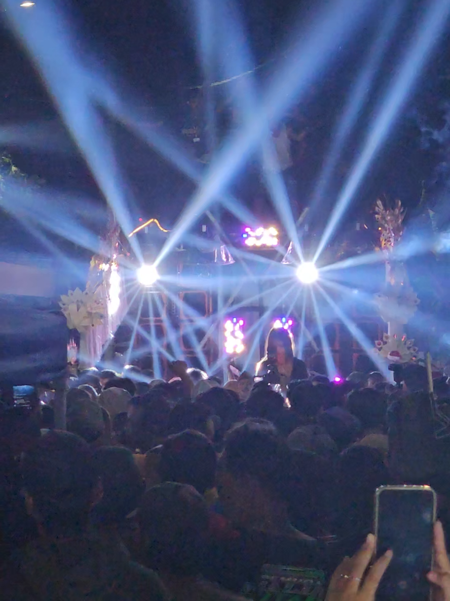 Sidoarjo belum tidur💃 🔦 : @Devano Lighting Gresik  #nraudiomojokerto #nraudio #karnavalsoundsystem #rejeni #tjapsniper 