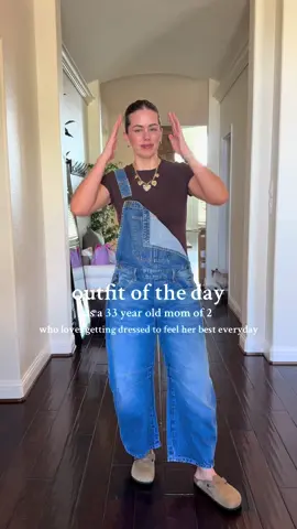 @Free People overalls never let me down! #fallstyle #coolgirlstyle #falltransitionoutfit 