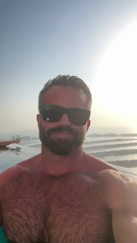 What a place! @AURA SKYPOOL 