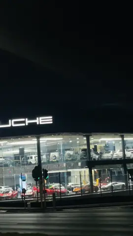😭 the economy is doing wonderfully well 😭@Fouche Motors 😭 all I ask for is just a test drive