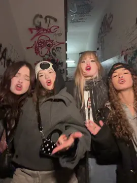 больше контента в тгк:АЛИЮШКА КАНАЛ👧🏻📵 @ТГК:ДИЛЛЕРОН @ОЛЬКА ДОЛЬКА @tgk: YaMi_Yaaa 