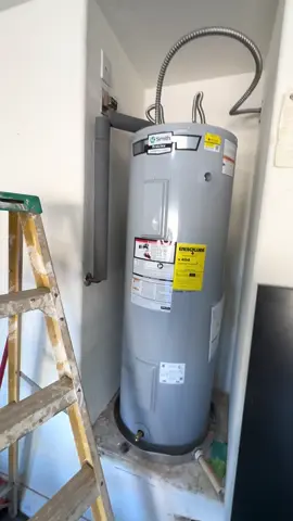 Water heater 1 vs Group7whiskerWhisper 0 Let’s even the score!!#Group7WhiskerWhisper#Plumberlife #BabyDaddyDuties