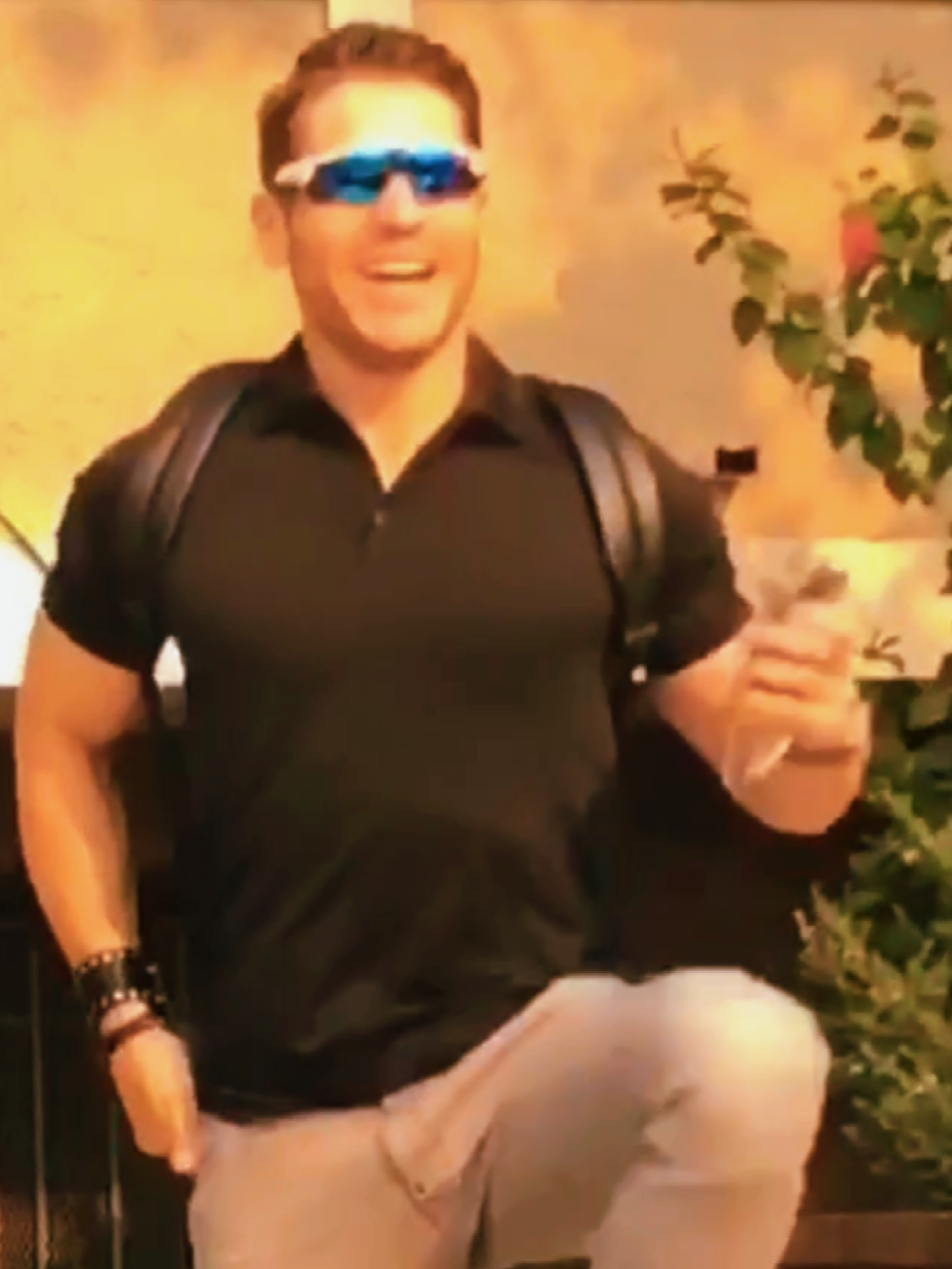 @Lou Ferrigno Jr is dancing through life #louferrignojr #tommykinard #donovanrocker #911onabc #swatcbs 