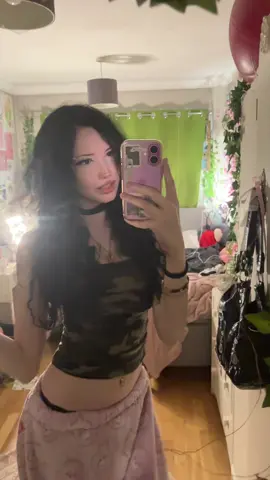 ayesha #fyp #07 #foryoupage #england #unemployed 