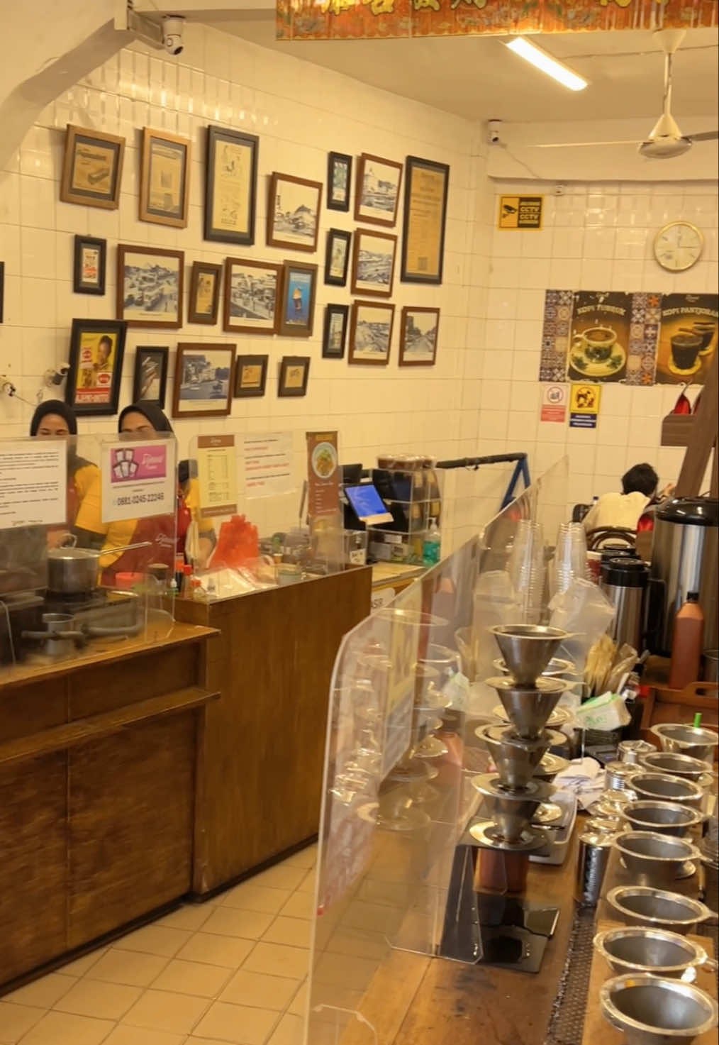 Luangkan untuk ngopi. #coffetime 