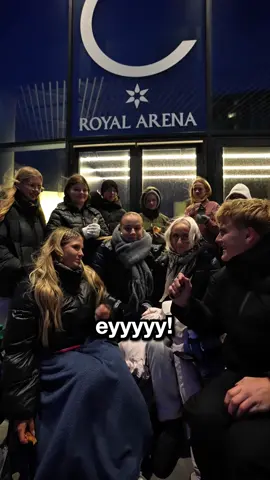 det her blev filmet 06:30 btw  #fyp #tessa #royalarena 