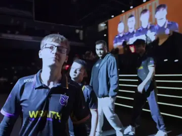 Yeniden şampiyonluk dileğiyle.