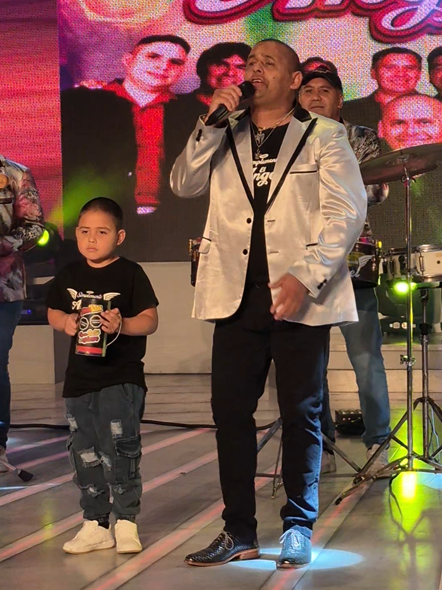 ¡@simplemente_el_angel_ en #PasionDeSabado antes de su esperado show en la @santafest.ok !❤️🥰😍 #simplementeelangel 