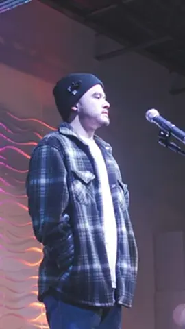 “My sons will never play dolls….” @Demetri Manabat x @wanpoetry  Don’t miss Demetri Manabat feature at @wanpoetry live in Las Vegas on Saturday 10-25 in Houston. For tix + more info >> wanpoetry.com >> link in the bio. Excerpt from “Barbie” 🎤: @demetrimanabat  📺: @wanpoetry  #feminism #feminist #poetry #demetrimanabat #patriarchy            