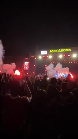 aku,kamu dan Samudra 🤩PecaahhAbiisss🔥🔥#rebbelionrose @Rebellion Rose @AW Profest #konsermusik #4u #fypage 