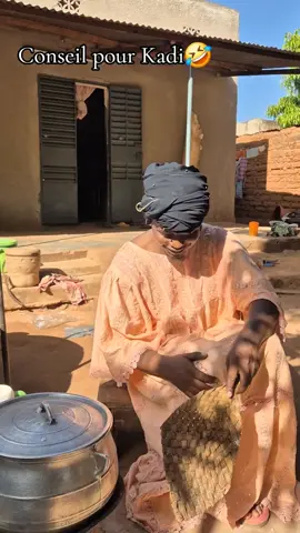 Ba Zoumana a pris ball perdu 🤣🤣🤣