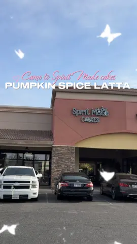 Pumpkin spice latte 🥰🎃🩷#trending #foryou #2025 #CapCut #pumpkinspicelatte 