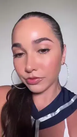 Just a little glowy moment for your feed.⚓️🥰