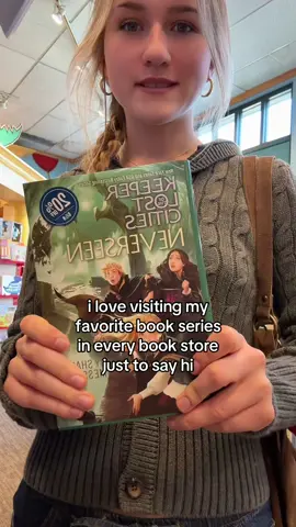 hi sophie hi keefe hi biana #kotlc #mrforkle #reading #sophiefoster #fyp 