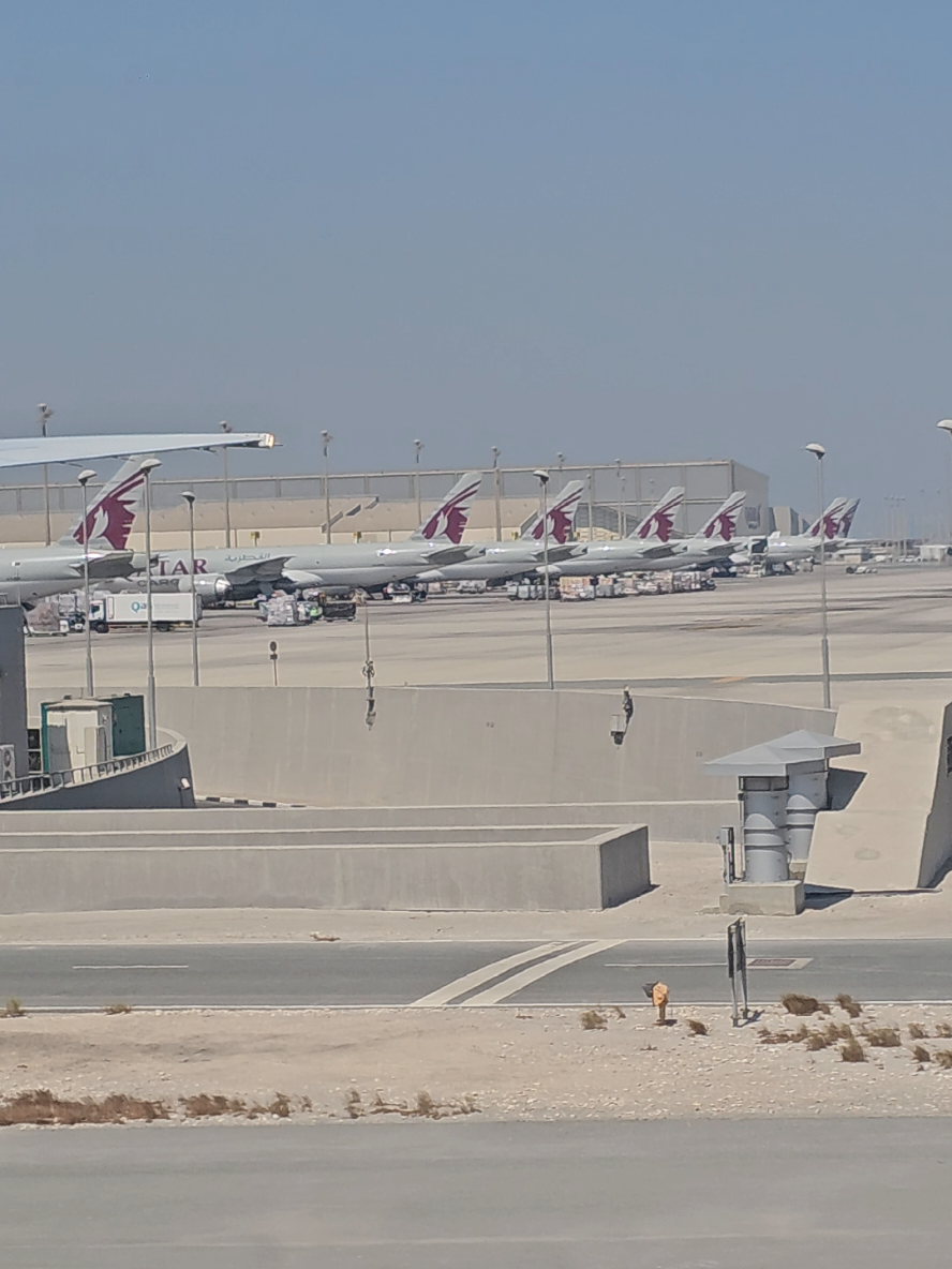 Doha Airport Boeing 777-300er #aviation #777 #qatar #doha 