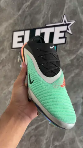 Cold. Sharp. Untouchable 🖤⚡️   The *Nike Phantom 6 Low Elite SG 'Chrome Black'* — precision meets stealth.   Engineered for playmakers who control every moment.   DM for more information.   #footballboots #nikefootball #phantom #phantom6 #chromeblack #eliteboots #cleats #soccerboots #bootspotting #footy #fyp #PremierLeague