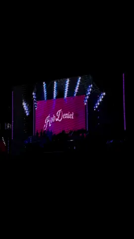 “Ikaw Sana ft. Andito Ako” by Rob Deniel at Aurora Music Festival Davao 2025 😍🥹😭💜