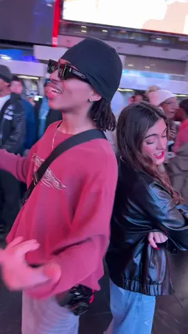 TIMES SQUAREEEE @Yas #newyork 