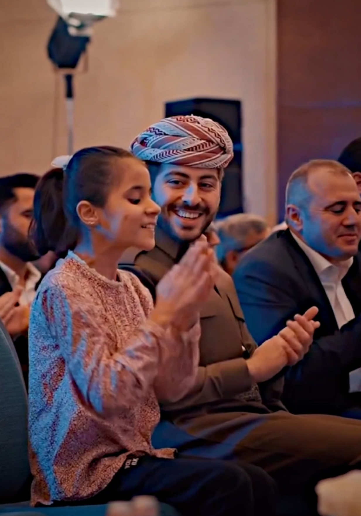 هیوای دڵی هەموان 😍💛 @Areen 