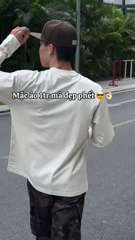 Form áo dễ mặc mà hình in uây đẹp nha