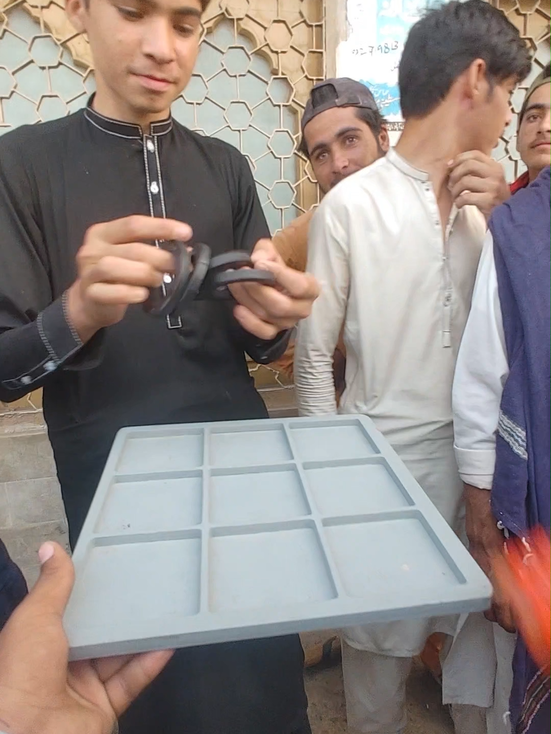 Abhi order karein 👉 zaro.pk 💥 #zaro.pk #familygame #streetchallenge #viralreel #tictactoe #GameTime