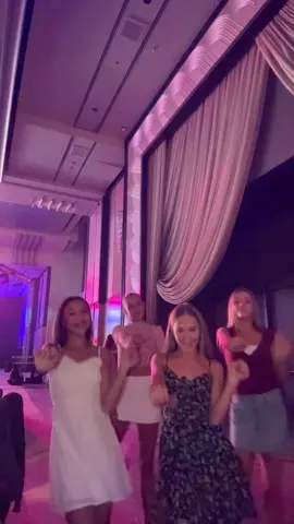 hollywood 📸🪩#dancers #LA #trend #fyp #dance @Brooklyn Ward @Alexis🍒🎱🐆 