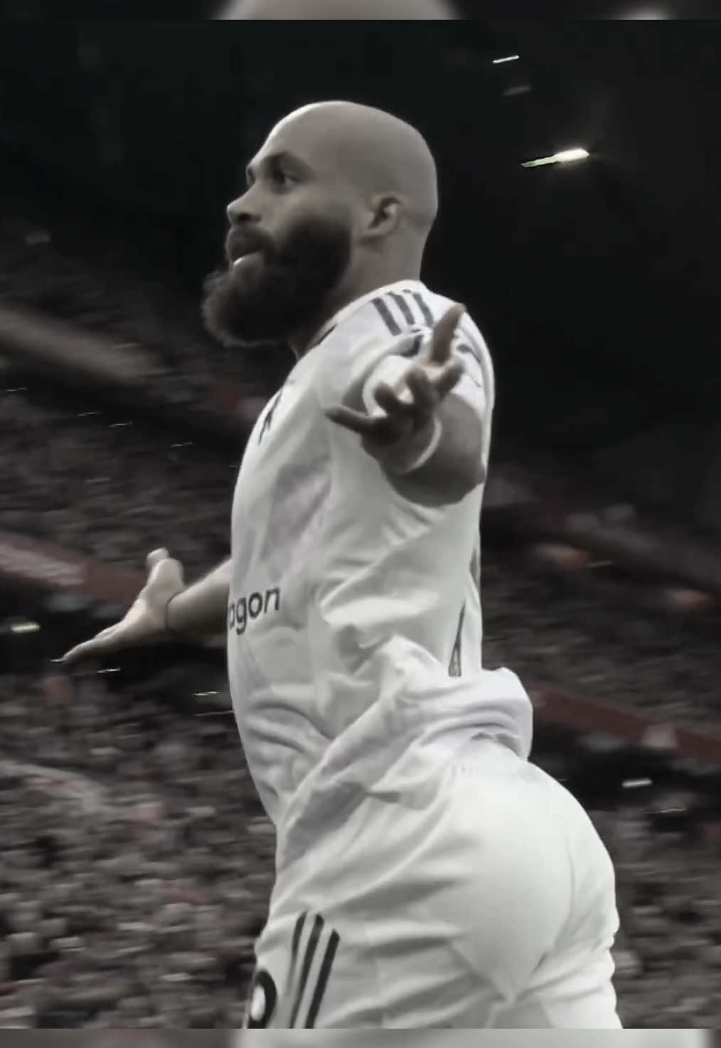 signing of the season🤷🏾🍑 #mbeumo #bryanmbeumo #edit #manchesterunited #fyp 