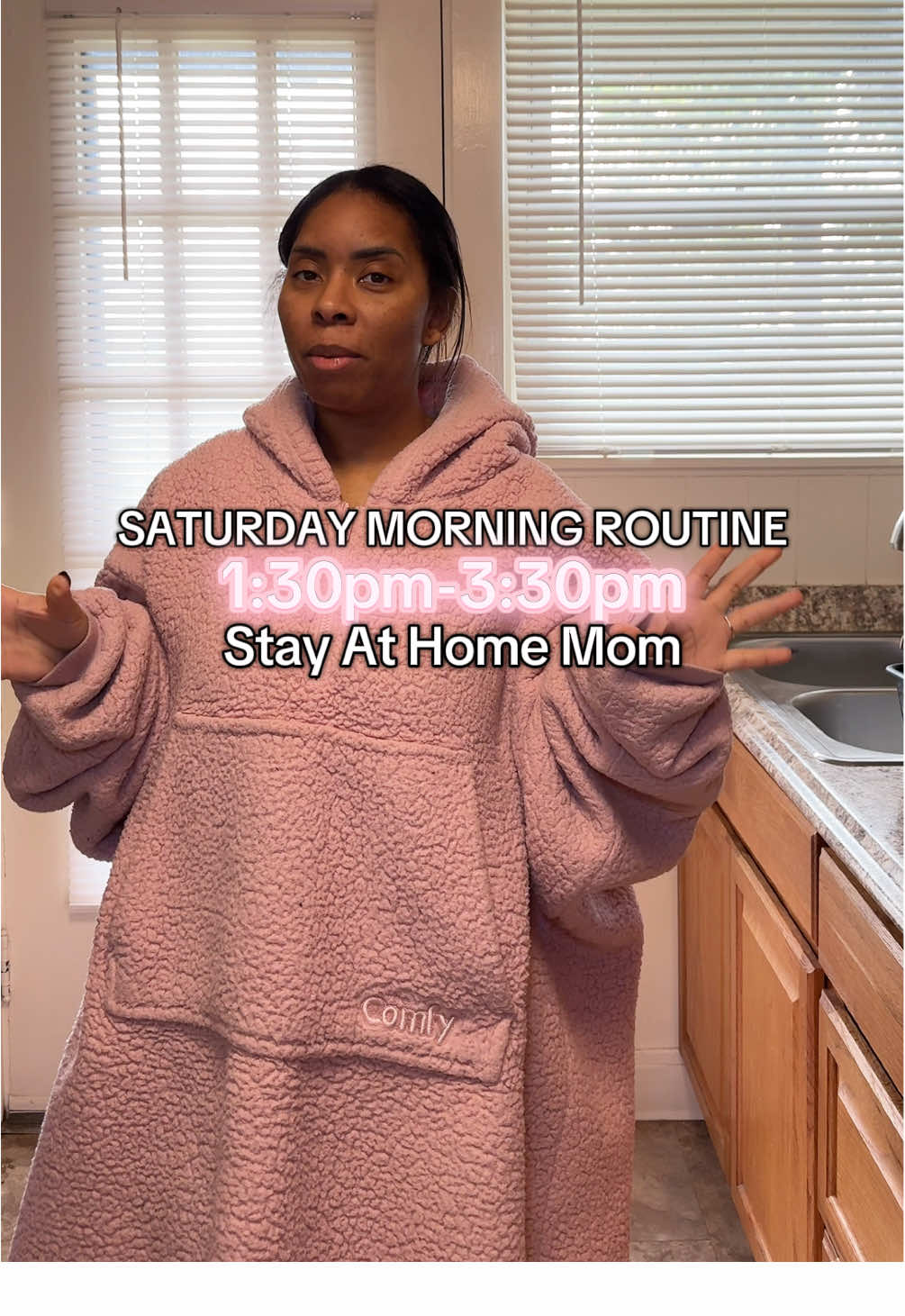 MORNING ROUTINE on saturday 😊 have a blessed day. #MomsofTikTok #momtok #morningroutine #sahmtok #momslife 
