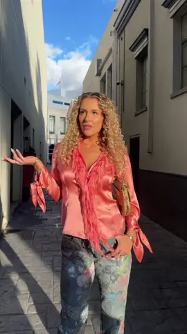 @Ashly @Trevi Moran @isabella fusco my whole wide world 🌎 💞