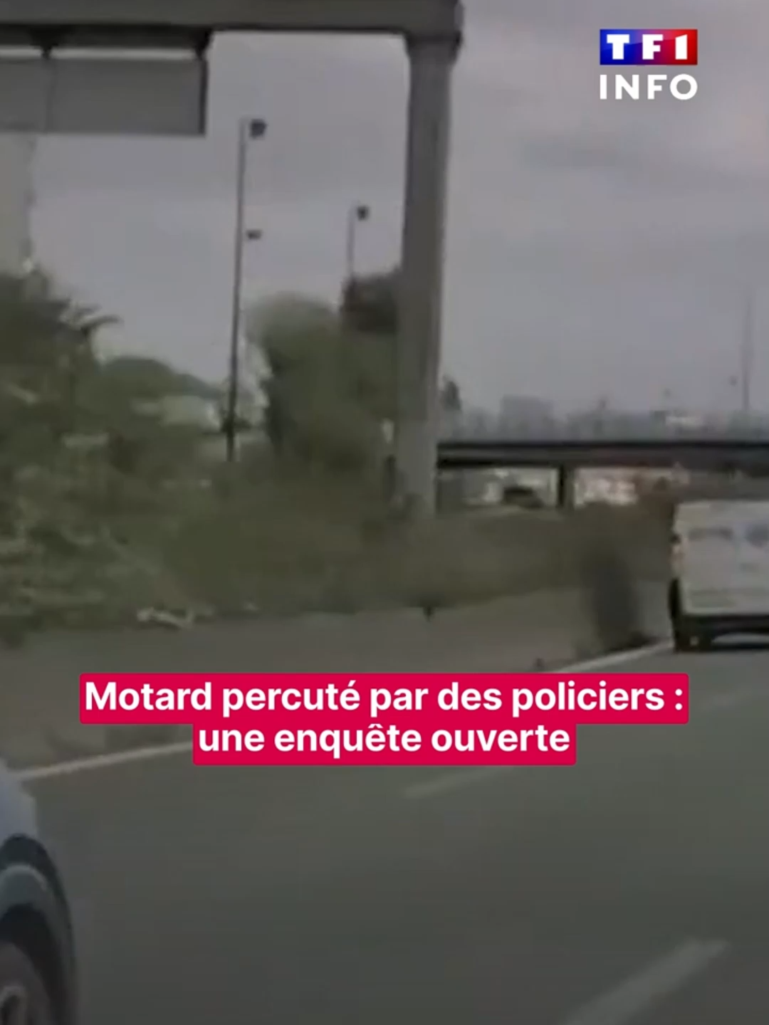 Motard percuté par des policiers : une enquête ouverte #Actualité #Info #Motard #Police #MotardPercuté