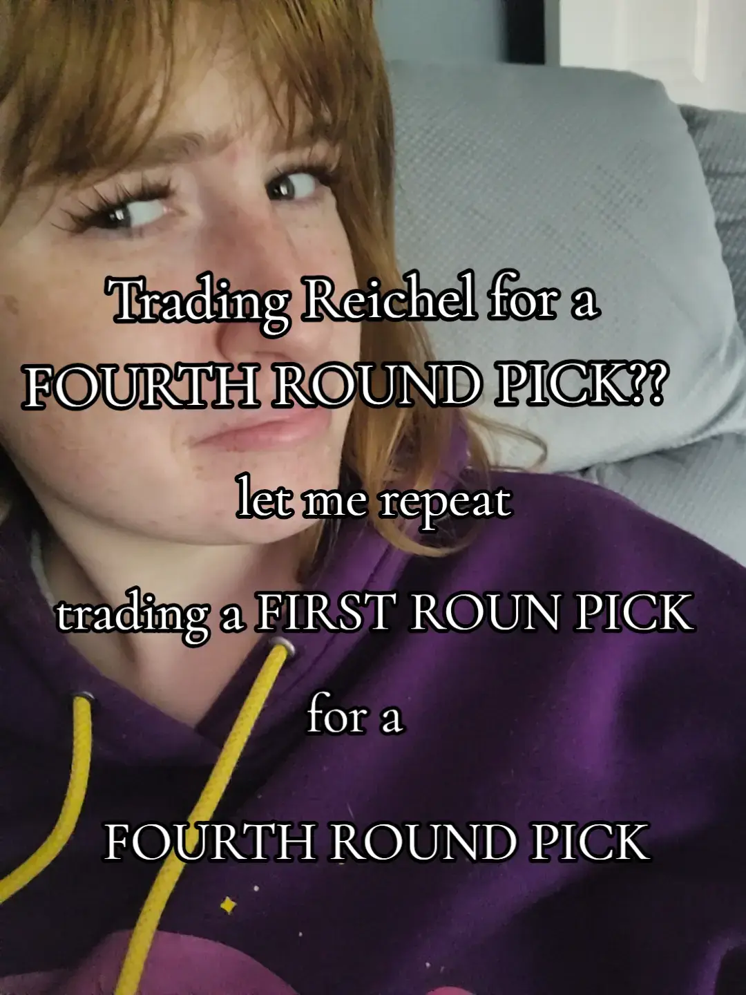 istg if some no chin, mouth breather call me a puck bunny im losing it #NHL #fyp #lucasreichel #blackhawks #chicagoblackhawks 