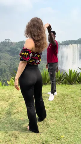 #angola🇦🇴 #kizomba #tarraxinha #LifeIsGood #kizombadance 