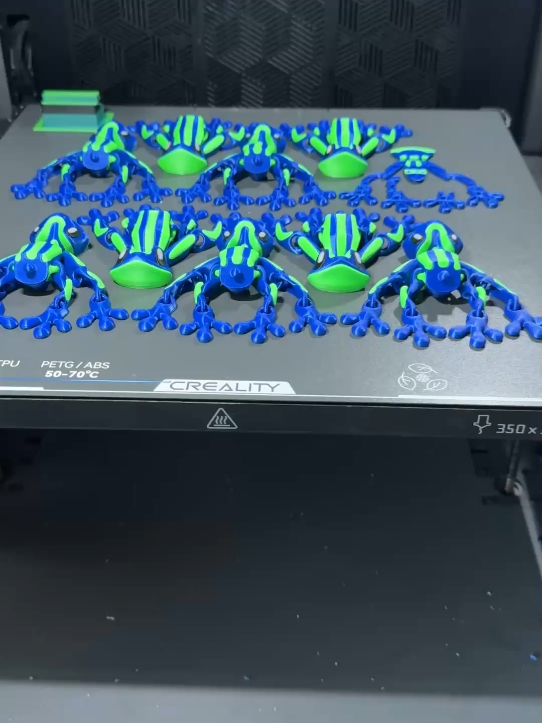 Flexi Frog with Magnetic Feet #frog #flexi #articulating #magnetic #fridge