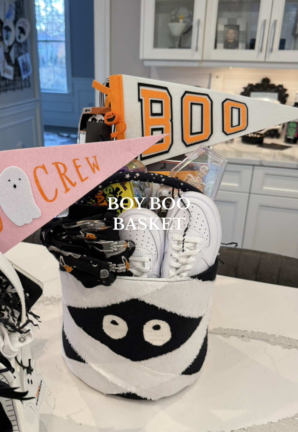You think I passed the vibe check for my 5 year old son’s boo basket? 😜🤘🏽🎃👟🦇👻 #halloween #boobasket #boymom #MomsofTikTok #halloweenideas @HomeGoods @Old Navy @Nike 