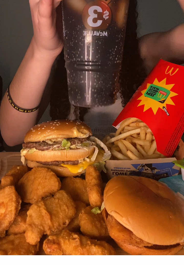 mcdonald’s mukbang! 🍟🍔 full eating ☺️ i had to get extra chicken nuggets today because i was so hungry 🙌🏼 the big mac is wrong once again but it’s okay @McDonald’s #mcdonalds #mukbang #foodtiktok #curlyhair #fastfood 