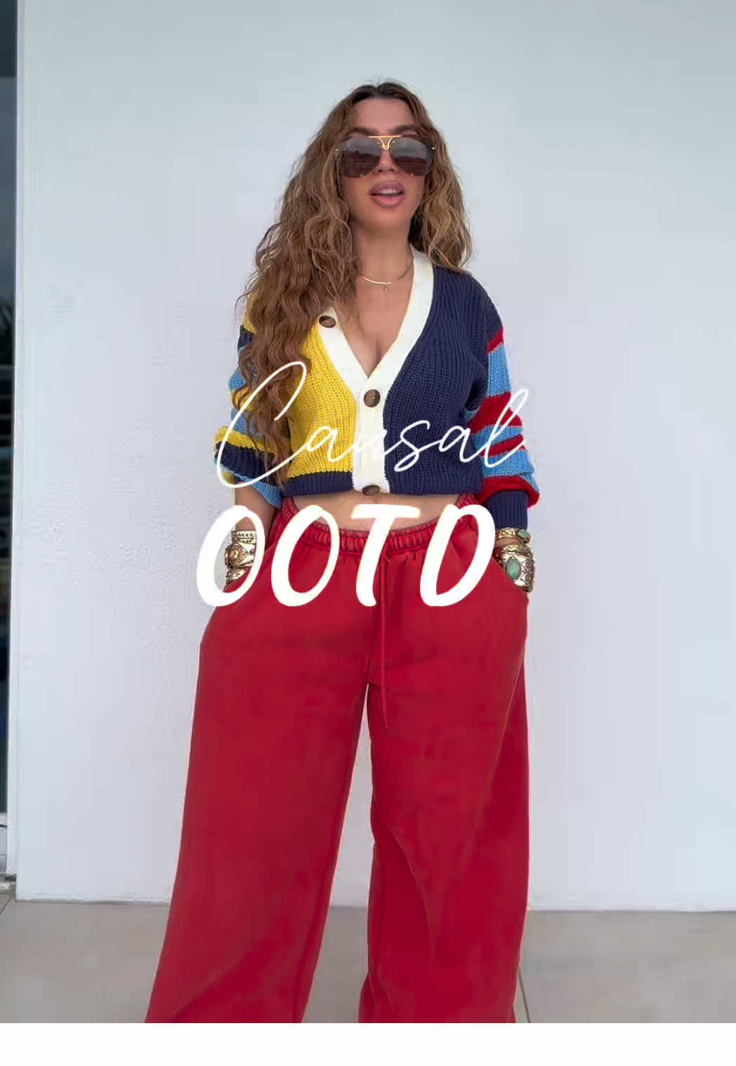 I live in these sweats! So cozy, warm, and soft @Fashion Nova  #blackfridaydeals #blackfridayearlydeals #cybermonday #blackfridaysale 