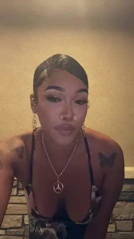 Comment yalls fav season 🙂‍↔️ #fallfashion 