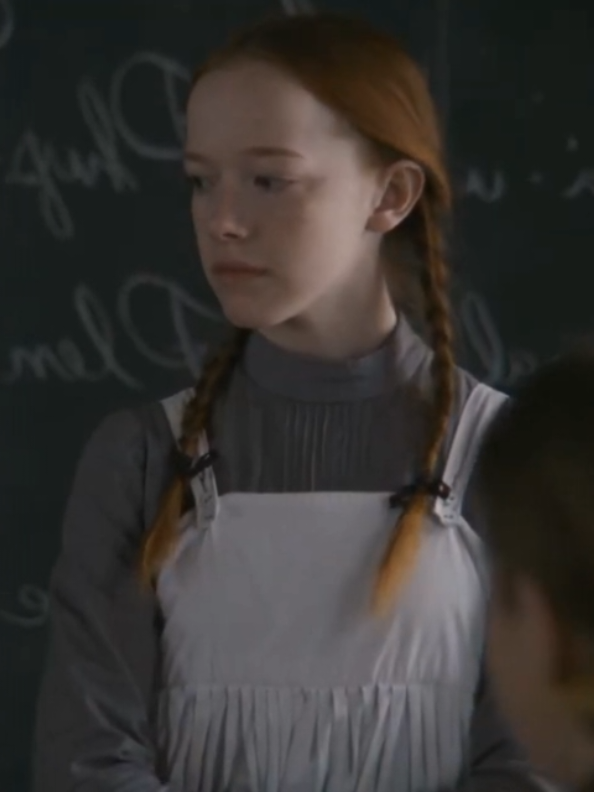 I need Season 4 fr,.. 🥺🫶🏻 Series: Anne with an E  #anneshirleycuthbert #gilbertblythe #netflixseries #annewithane #edit 